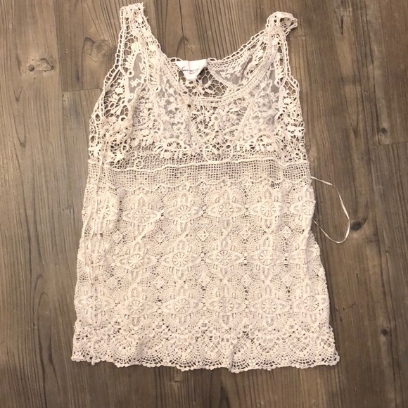 Vince Camuto Tops - Vince Camuto lace tank size S